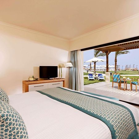 Movenpick Waterpark Resort & Spa Soma Bay Esterno foto