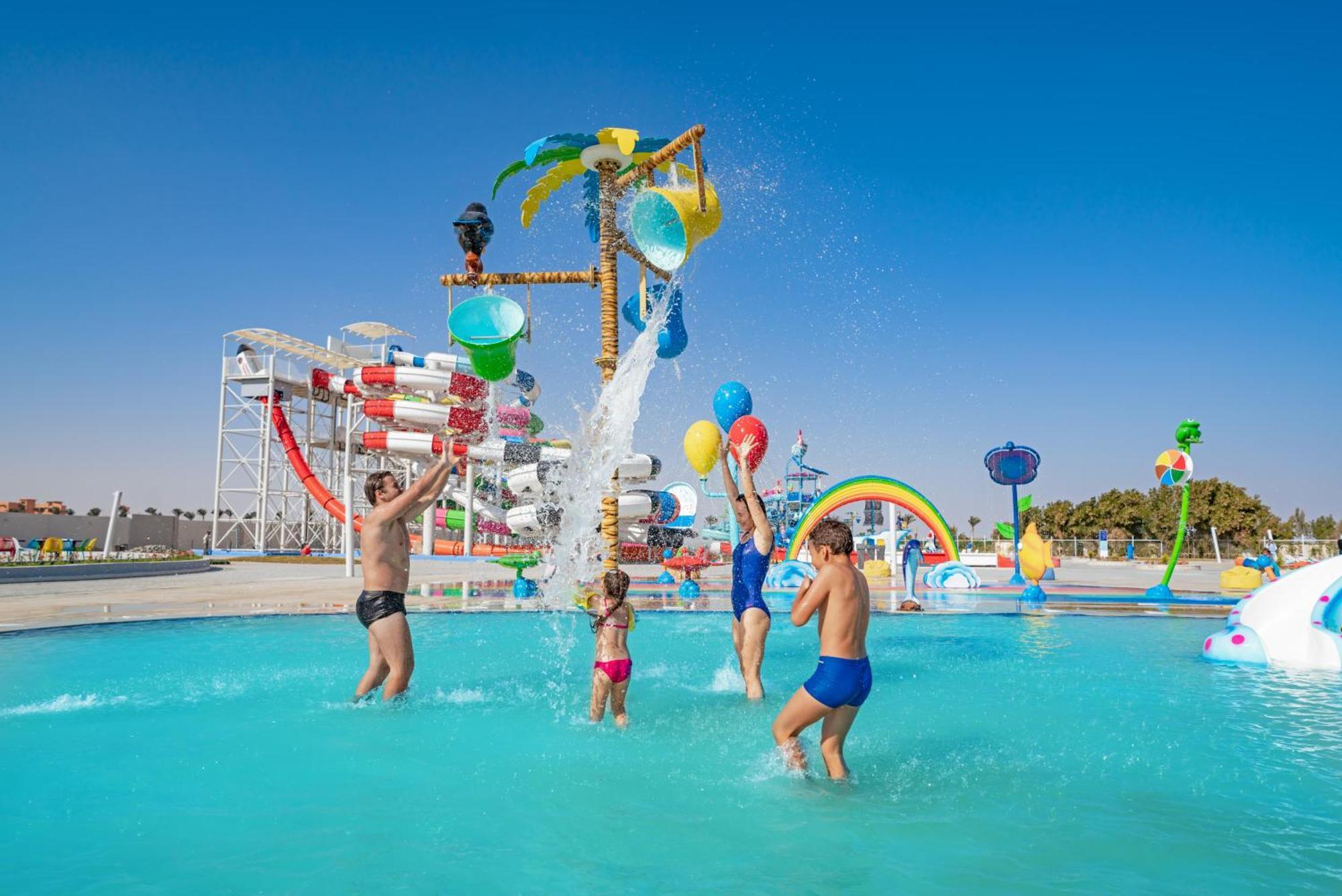 Movenpick Waterpark Resort & Spa Soma Bay Esterno foto