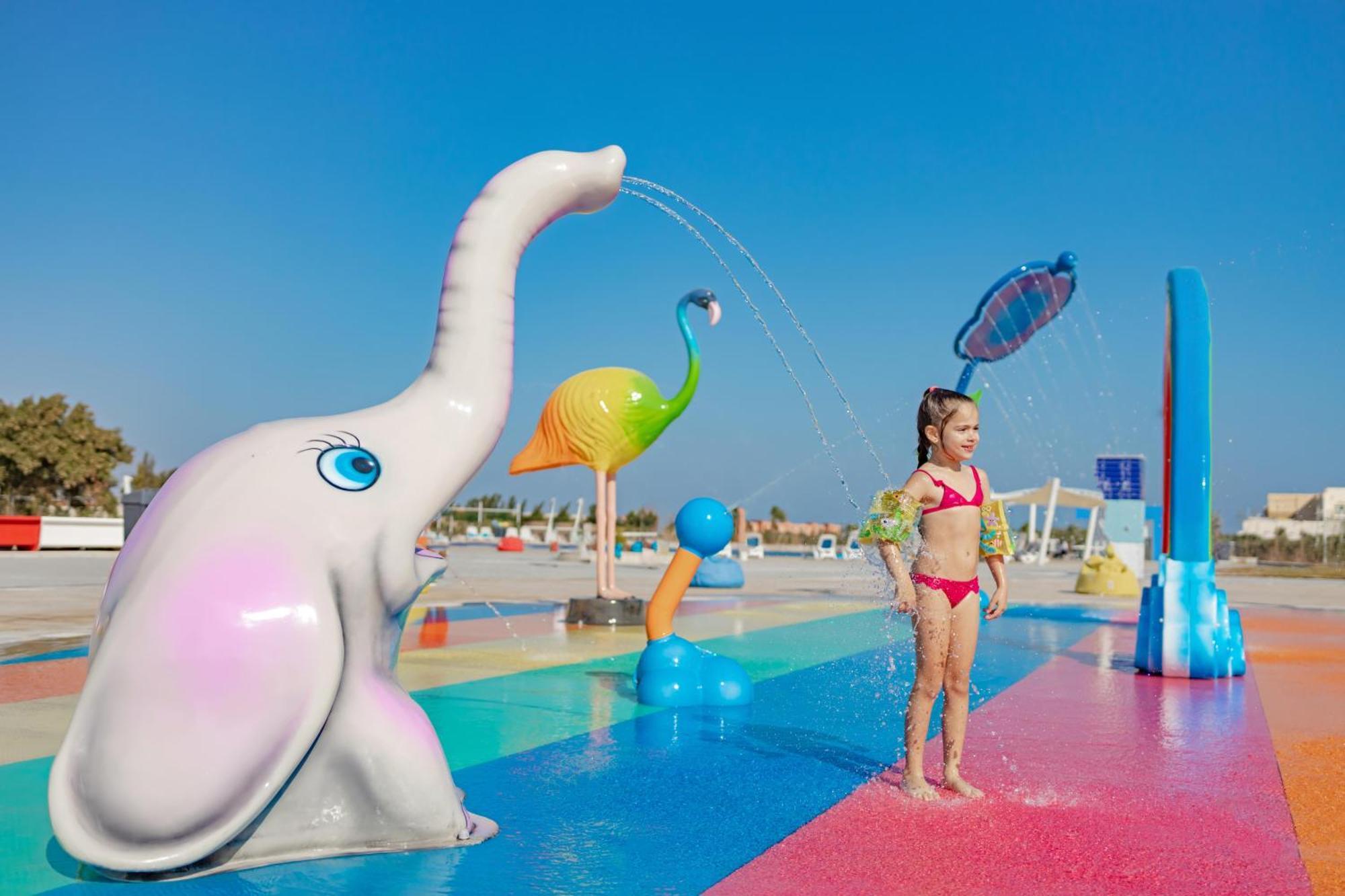 Movenpick Waterpark Resort & Spa Soma Bay Esterno foto