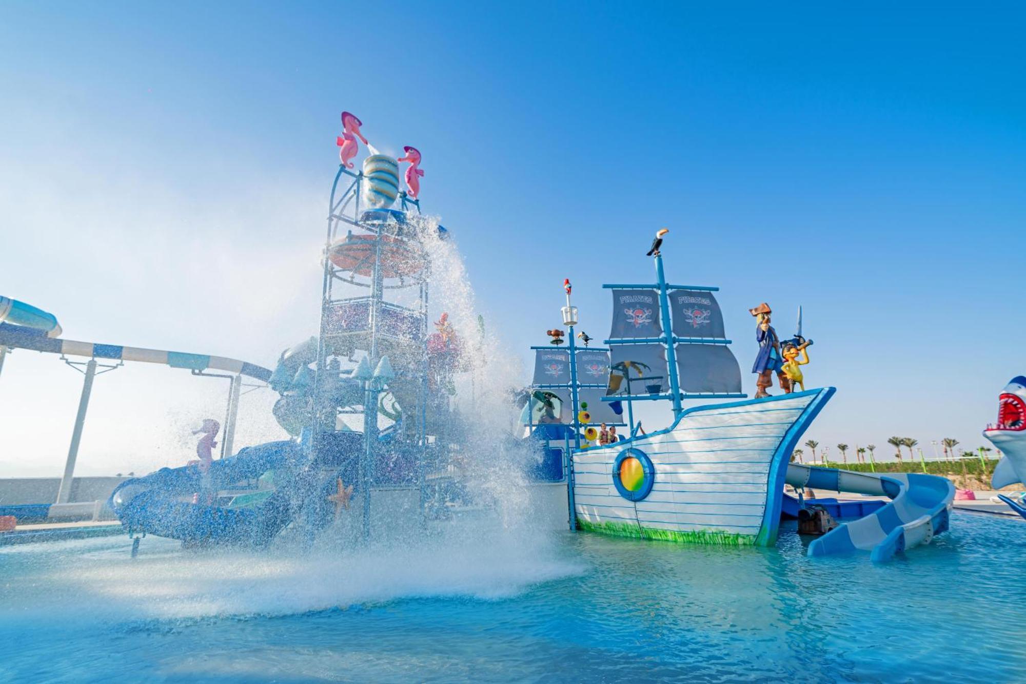 Movenpick Waterpark Resort & Spa Soma Bay Esterno foto