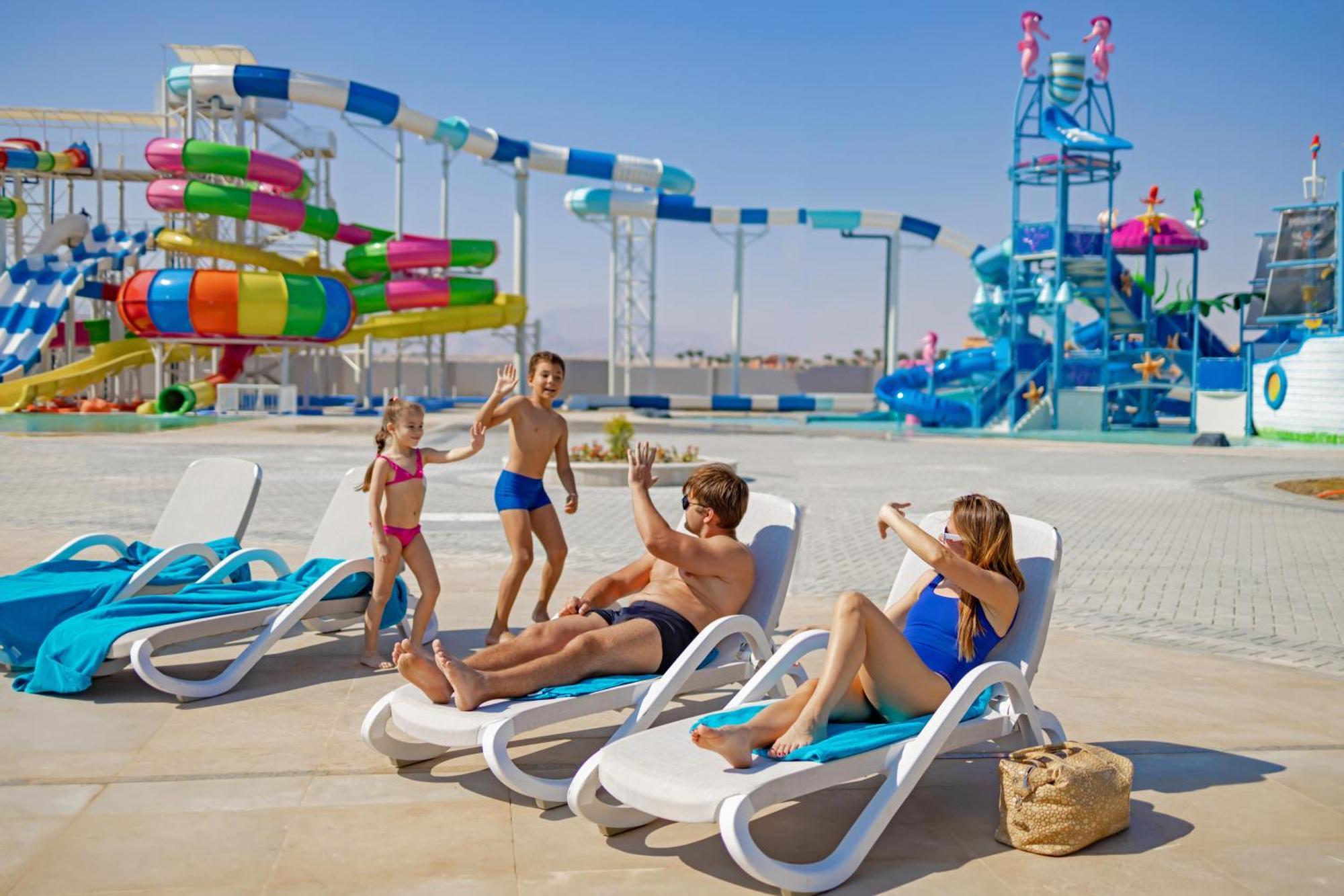 Movenpick Waterpark Resort & Spa Soma Bay Esterno foto