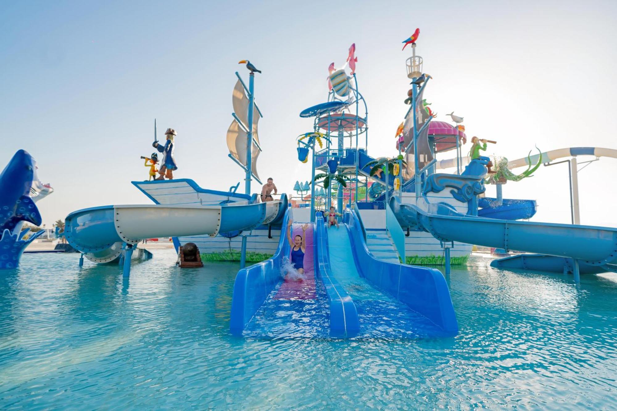 Movenpick Waterpark Resort & Spa Soma Bay Esterno foto
