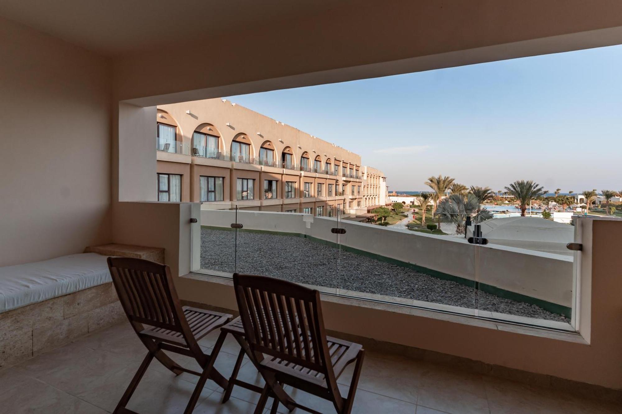 Movenpick Waterpark Resort & Spa Soma Bay Esterno foto