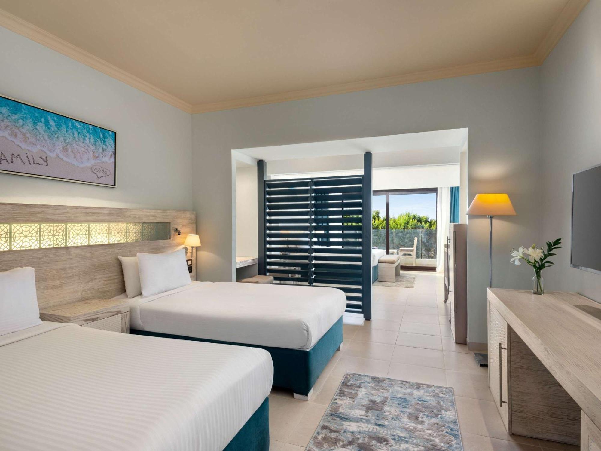Movenpick Waterpark Resort & Spa Soma Bay Esterno foto