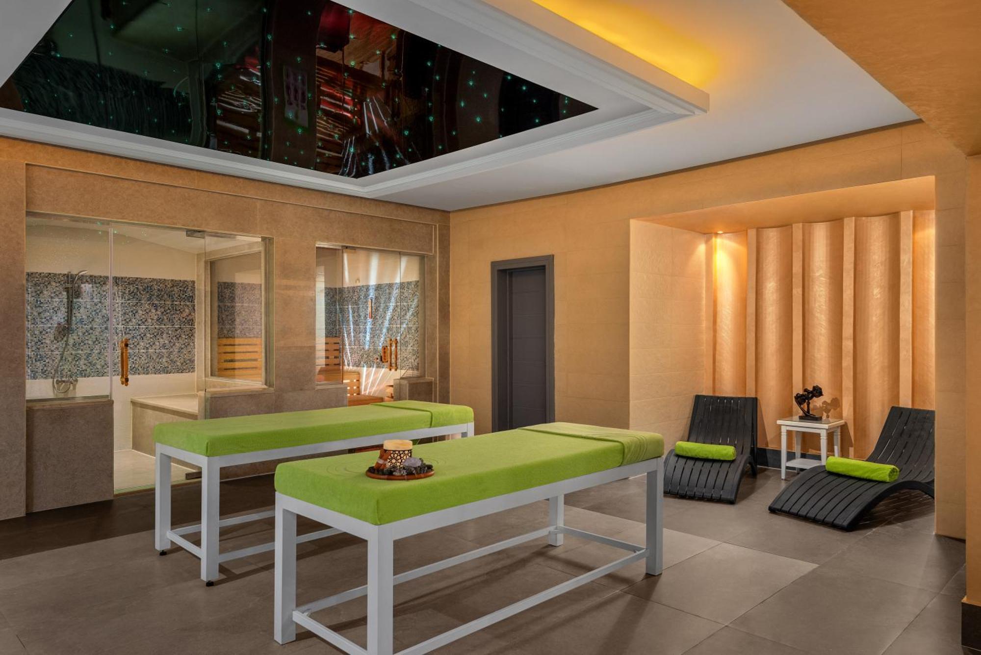 Movenpick Waterpark Resort & Spa Soma Bay Esterno foto